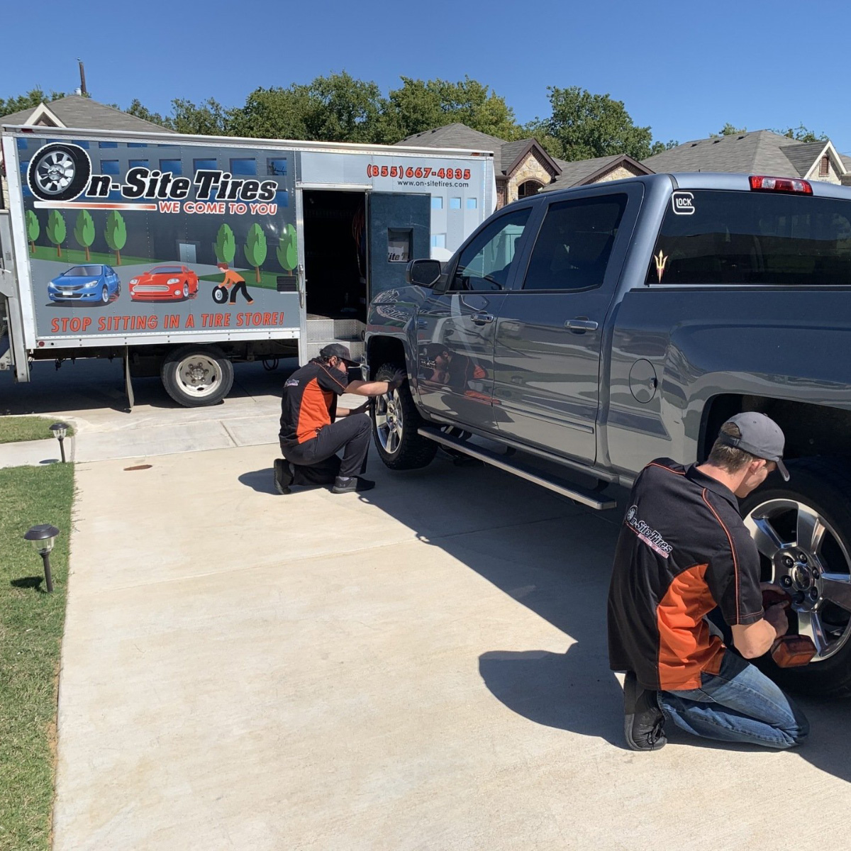 Truck Service with On-Site Mobile Tire Store in Denver, CO